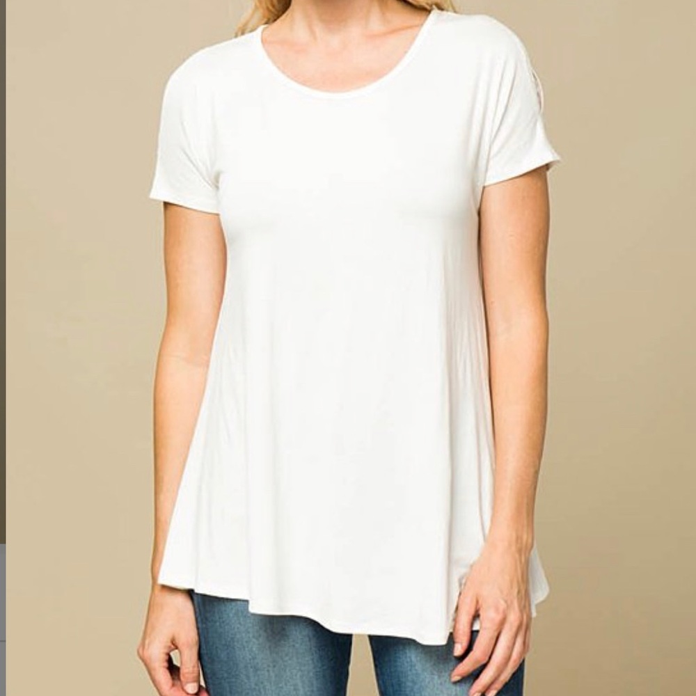 NWT White Top - XL
